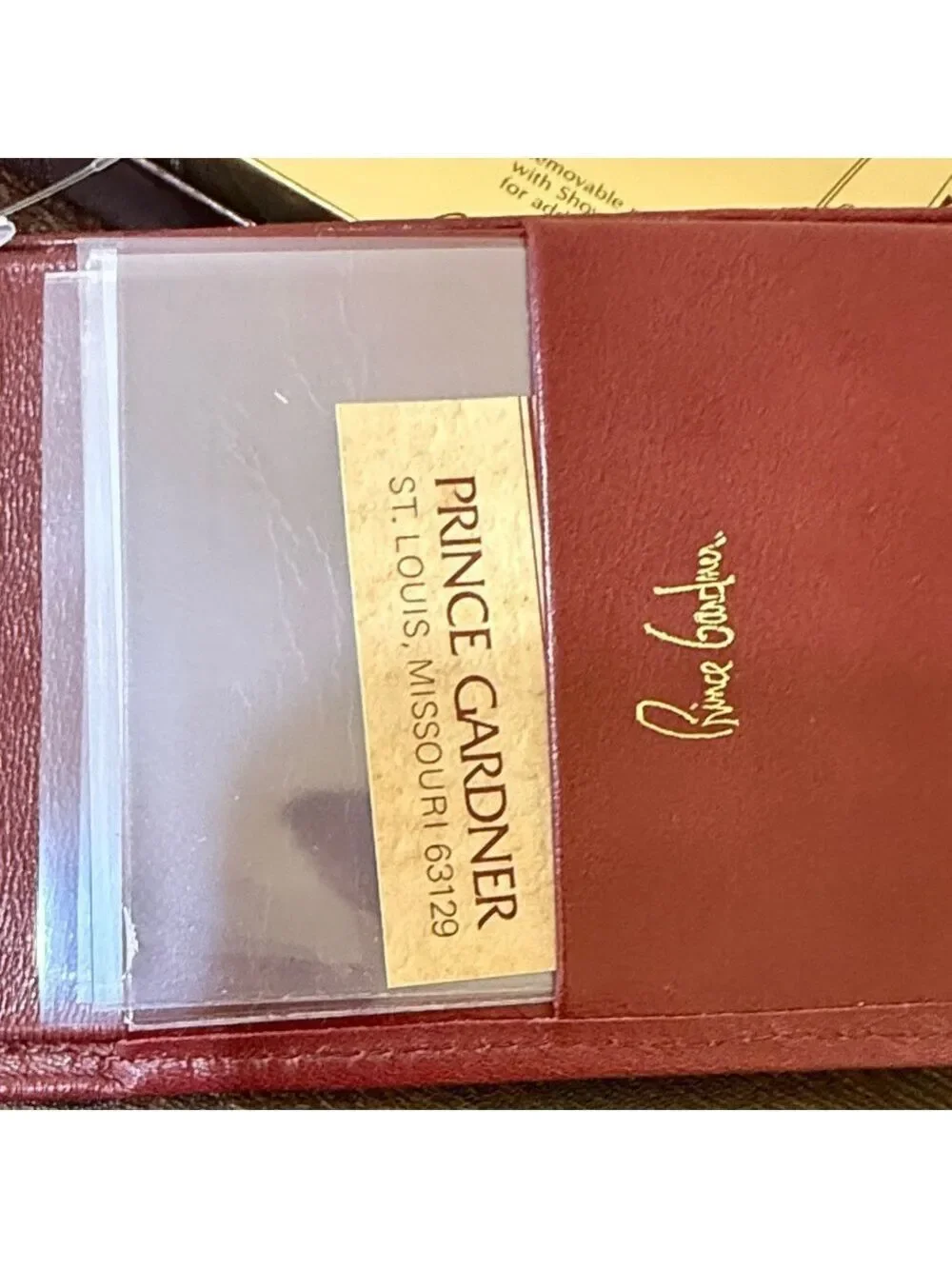 PRINCE GARDNER elegant burgundy